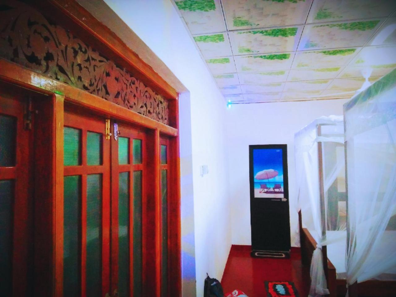 Tharurashmi Sea Pond Villa & Surf Hostel - Hiriketiya Dickwella Exterior foto